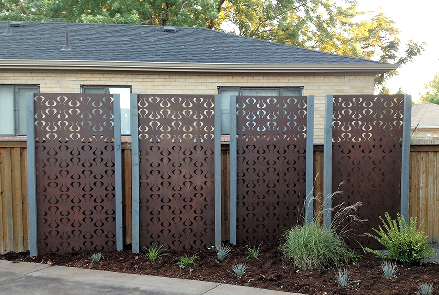Modern Metal Outdoor Screens